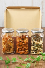 画像をギャラリービューアに読み込む, [ つまみ蔵 公式 ] おつまみ ギフト ミニボトル3本 セット 「 珍味 詰め合わせ ( パリパリ 小いわし ・ 柿の種 [ ピーナッツなし ] ・ アーモンド 小魚 カシューナッツ )」 小魚おやつ 酒のつまみ かきのたね 食べる小魚 千成商会
