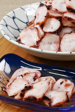 画像をギャラリービューアに読み込む, [ つまみ蔵 公式 ] ひとくち甘 酢いか 足 300g「 国内製造された甘 酢イカ 珍味 」 珍味 酒のつまみ ( あたりめ が好きな方にも ) つまみ 千成商会
