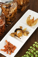 画像をギャラリービューアに読み込む, [ つまみ蔵 公式 ] おつまみ ギフト ミニボトル3本 セット 「 珍味 詰め合わせ ( パスタスナック ・ 焼き ホタテ貝ひも ・ パリパリ 炙り 小いわし )」 おやつ 食べる小魚 ( おかし詰め合わせ おつまみセット ) 千成商会
