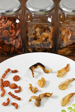 画像をギャラリービューアに読み込む, [ つまみ蔵 公式 ] おつまみ ギフト ミニボトル3本 セット 「 珍味 詰め合わせ ( パスタスナック ・ 焼き ホタテ貝ひも ・ パリパリ 炙り 小いわし )」 おやつ 食べる小魚 ( おかし詰め合わせ おつまみセット ) 千成商会
