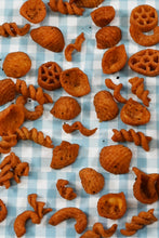 画像をギャラリービューアに読み込む, [ つまみ蔵 公式] スナックパスタ トマトバジル味1kg [ 国産デュラム小麦粉を使った パスタスナック ] 酒のつまみ や おやつ とてしても 珍味 ワイン おつまみ (業務用/大容量) 千成商会
