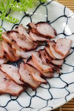 画像をギャラリービューアに読み込む, [ つまみ蔵 公式 ] ひとくち甘 酢いか 足 300g「 国内製造された甘 酢イカ 珍味 」 珍味 酒のつまみ ( あたりめ が好きな方にも ) つまみ 千成商会
